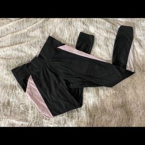 VS PINK YOGA LEGGING